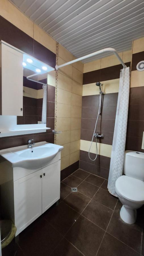 Nushev Hotel Sveti Vlas Ngoại thất bức ảnh